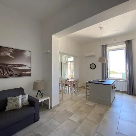 Rosy Apartment San Vincenzo