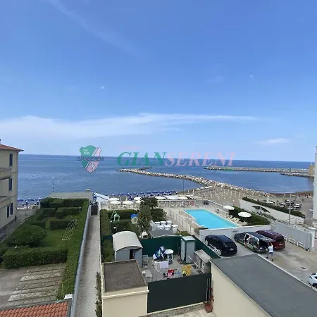 Rosy Apartment *